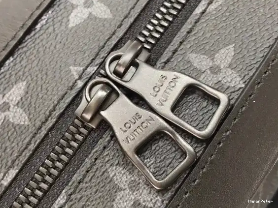 VUITTON LOUIS TRUNK SOFT 0625